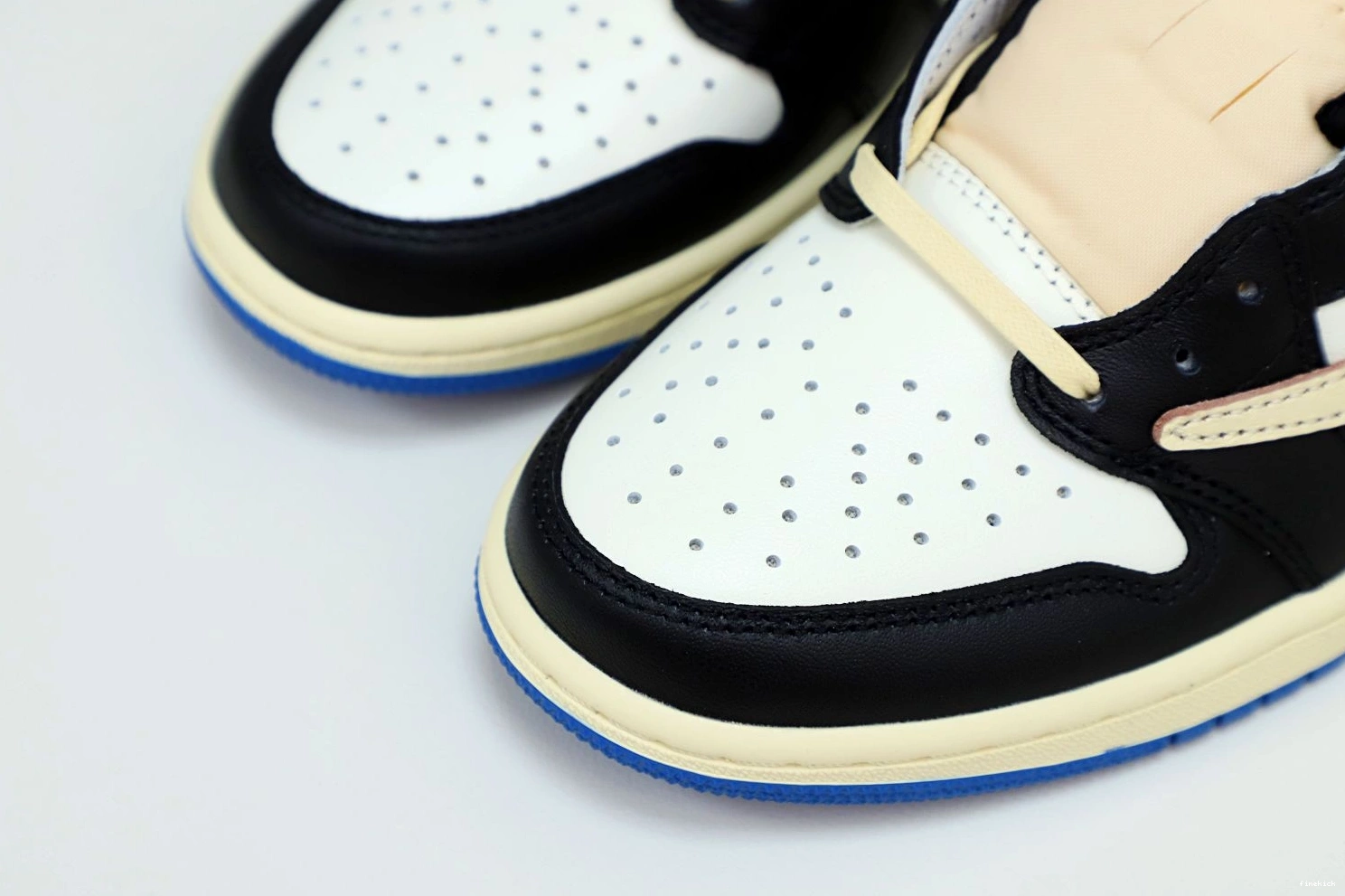 LOW AIR FRAGMENT DESIGN SCOTT JORDAN X 1 X TRAVIS 0919